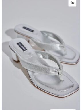 Natori Brushed Silver Bay Suede 100% Leather 2" Heel Thong Sandal